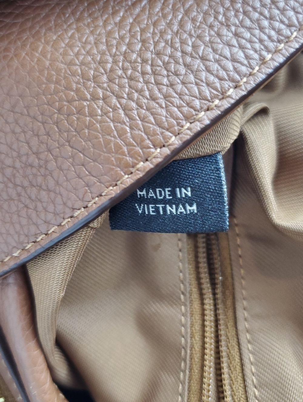 Coach Tan Leather Shoulder Bag - Picture 14 of 16